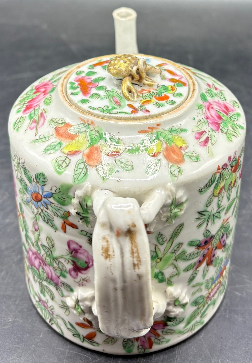 THÉIÈRE EN PORCELAINE ÉMAILLÉE PEINTE FIN XIXÈME CANTON CHINE-photo-4