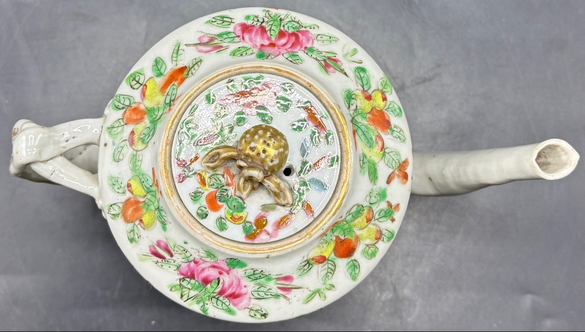 THÉIÈRE EN PORCELAINE ÉMAILLÉE PEINTE FIN XIXÈME CANTON CHINE-photo-1
