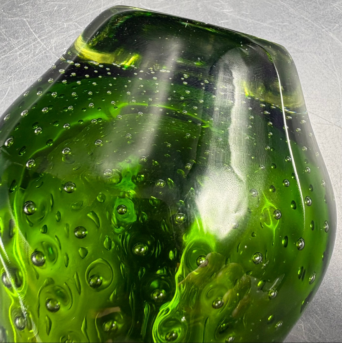 VASE EN CRISTAL SOUFFLÉ  BULLÉ TRAVAILLÉ À CHAUD SCANDINAVE DES ANNÉES 1950/60-photo-1
