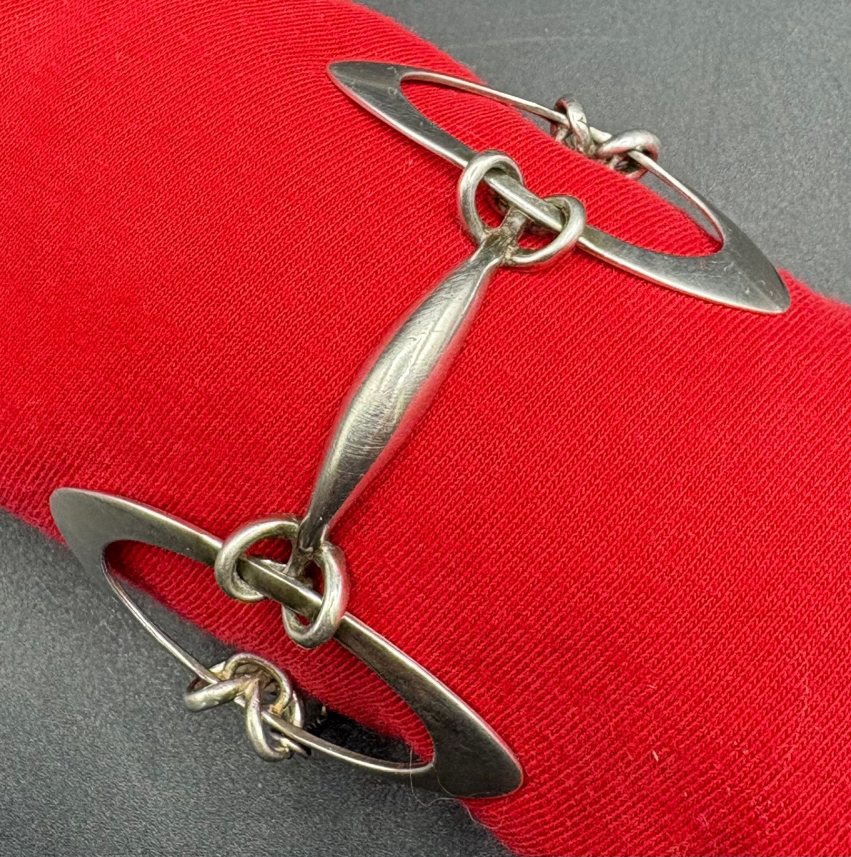 BRACELET EN ARGENT MASSIF DES ANNÉES 1960 FRANÇAIS -photo-1