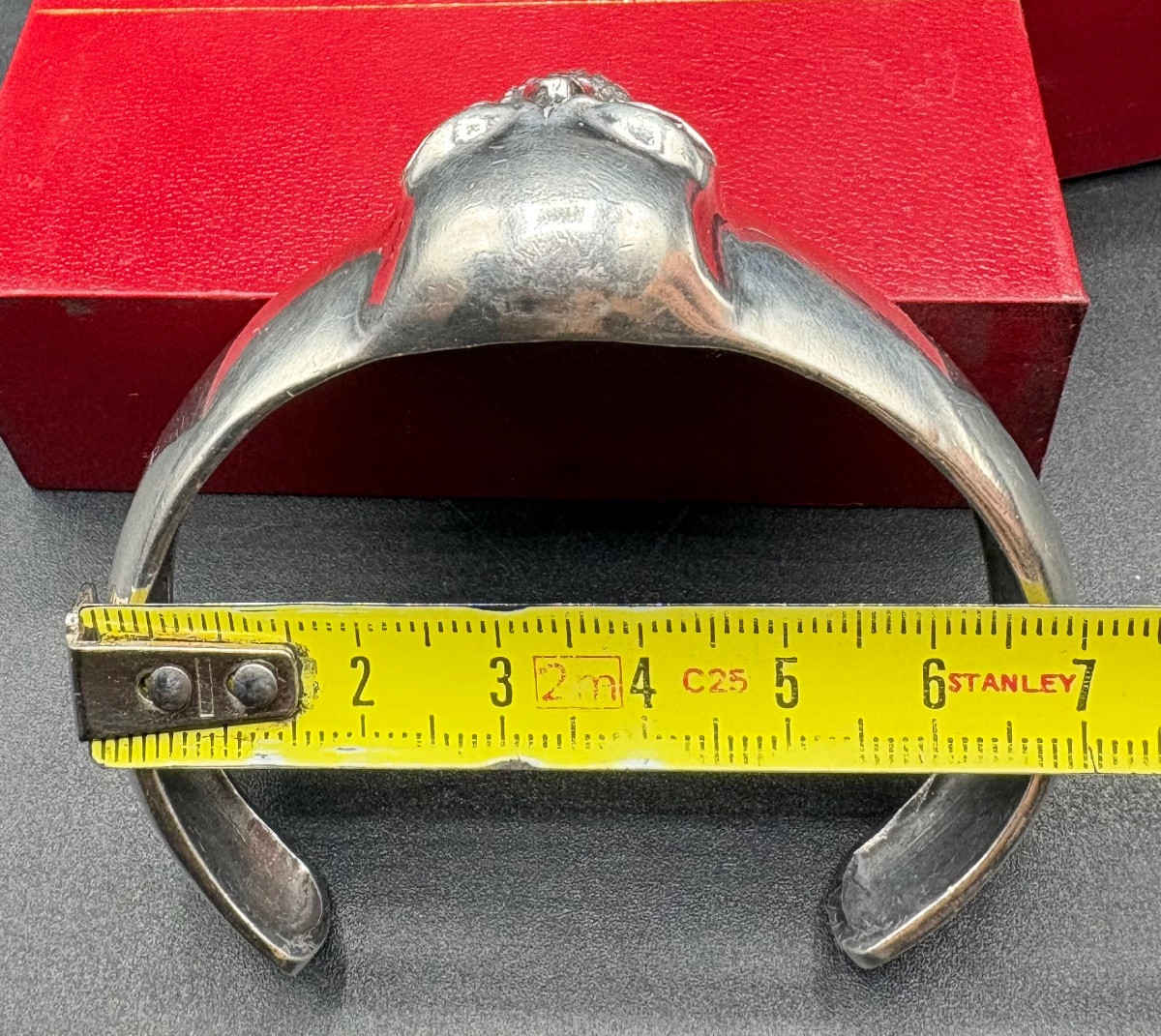BRACELET JONC 3/4 OUVRANT EN ARGENT MASSIF DES ANNÉES 1980 SIGNÉ “M “-photo-5