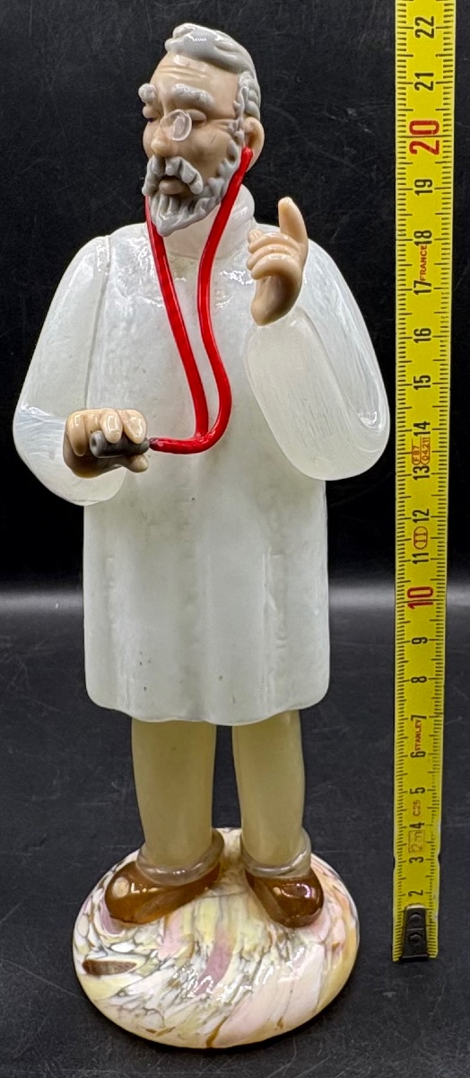 SUJET CHIRURGIEN EN PÂTE DE VERRE SOUFFLÉ DES ANNÉES 1900 BOHÈME -photo-5