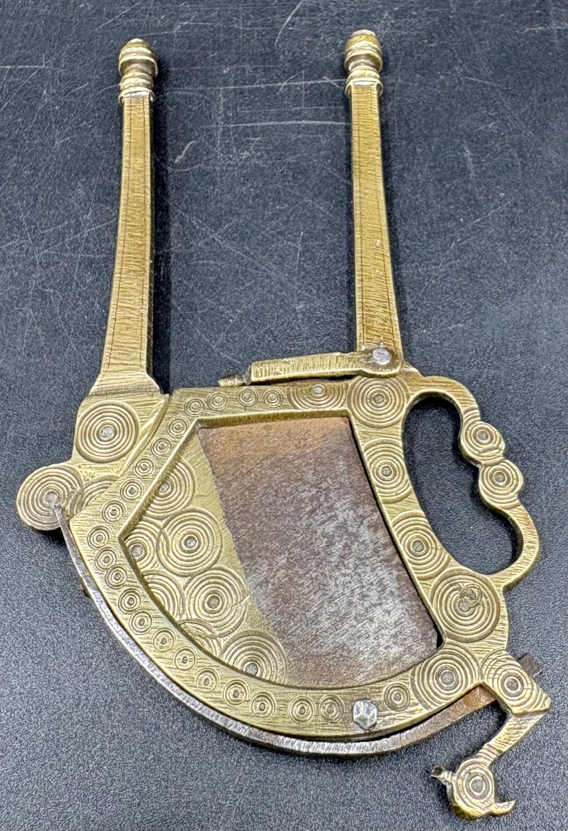 COUPE CIGARES OU AUTRE EN BRONZE ET ACIER DES ANNÉES 1880 ÉTRANGER -photo-3