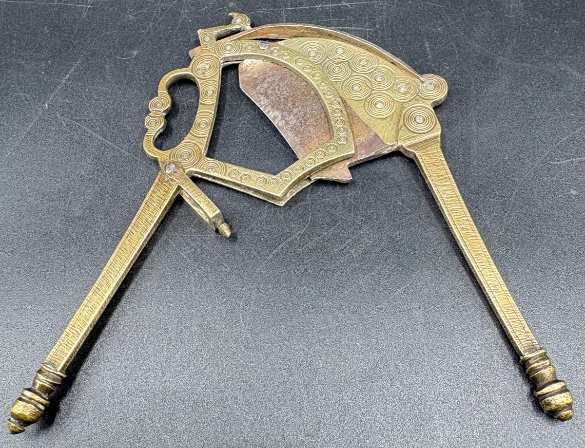 COUPE CIGARES OU AUTRE EN BRONZE ET ACIER DES ANNÉES 1880 ÉTRANGER -photo-1