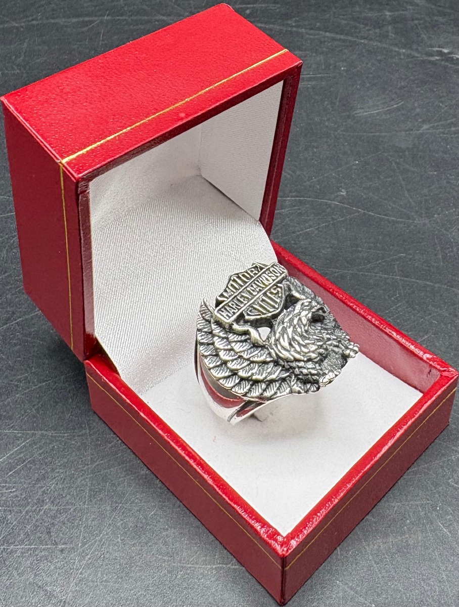 Solid Silver Ring Featuring The Harley-davidson Logo From The 1980s (european) -photo-2
