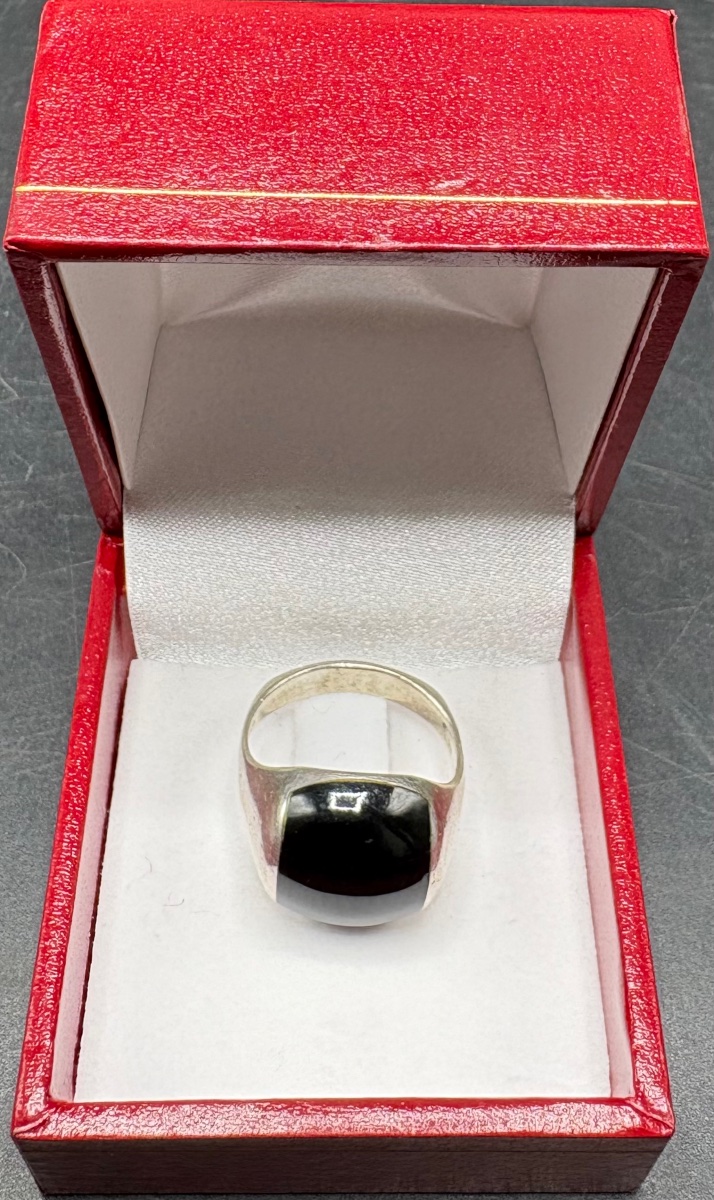 Unisex Solid Silver Ring With An Onyx Cabochon From The 1960s (french) -photo-3