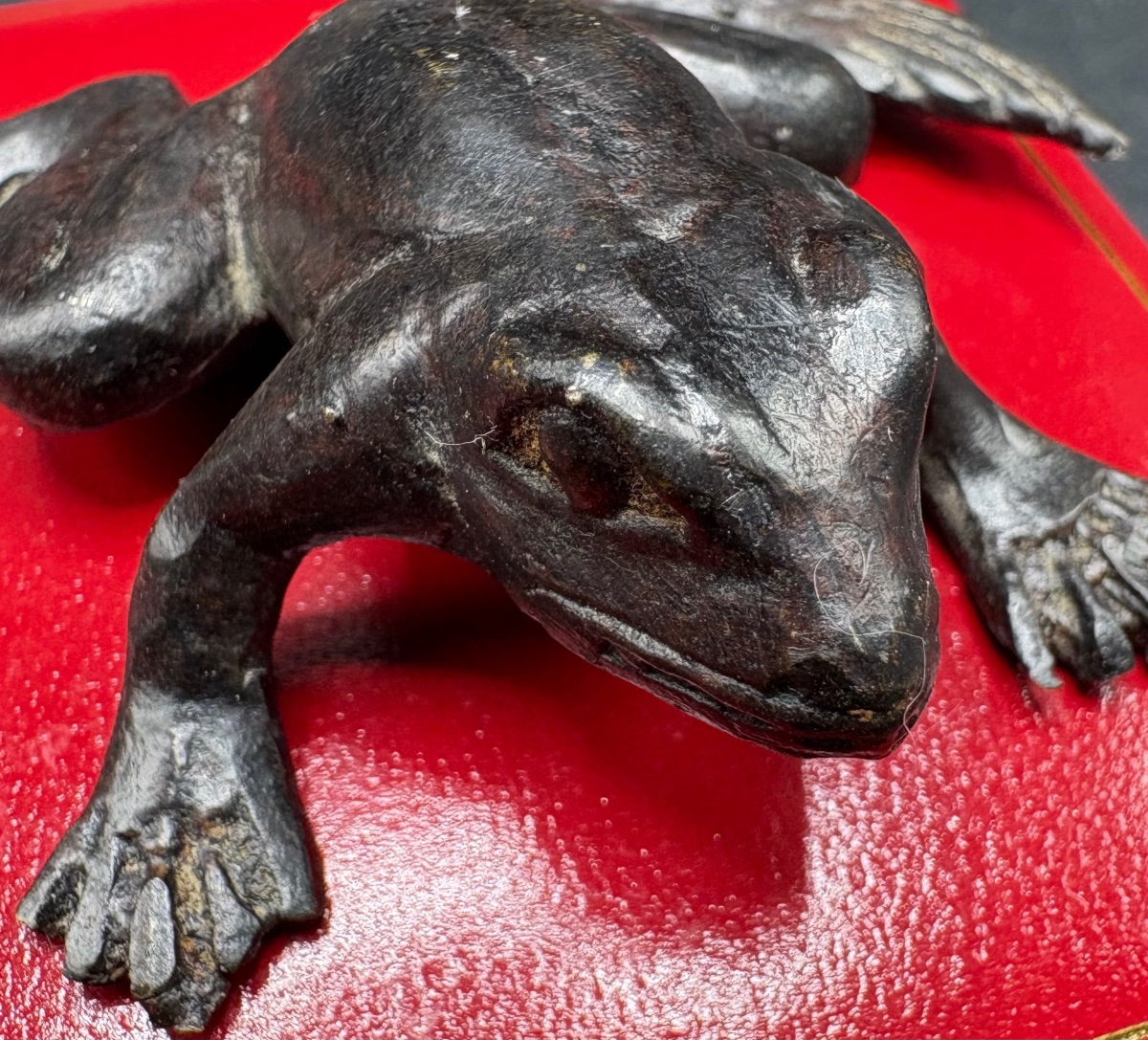 Small Bronze Frog With Antique Finish From The 1880s, French  -photo-3