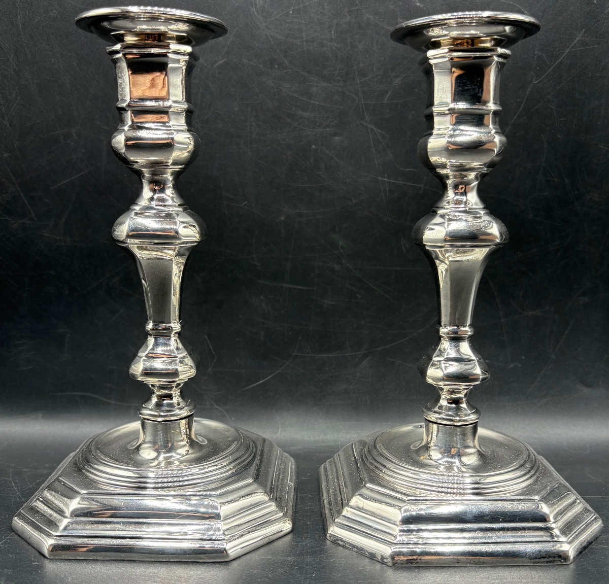 A Pair Of Small Silver-plated Bronze Candlesticks From The 1970s, French (a. N.)-photo-3