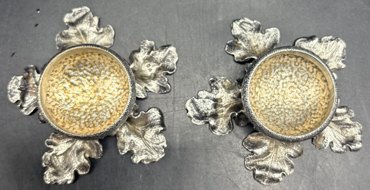 A Pair Of Solid Silver Salt Shakers From The 1900s By Leuchar, Piccadilly, London-photo-2
