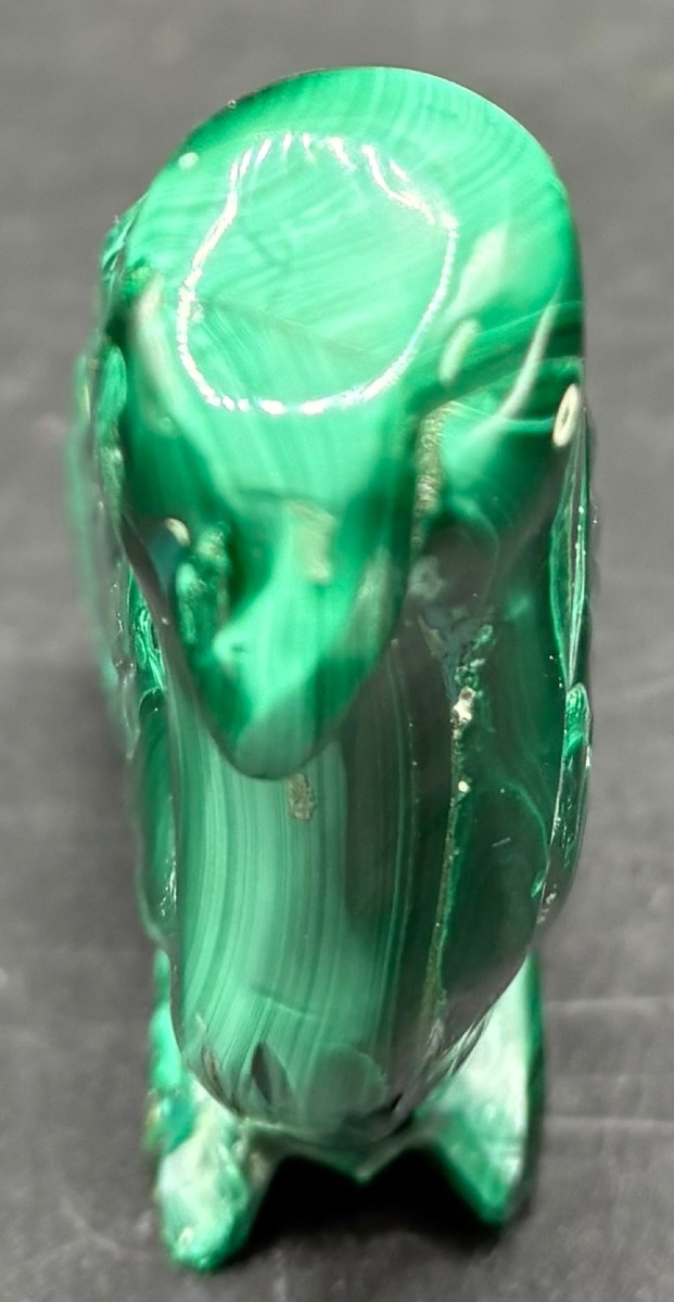 SUJET OISEAU EN MALAKITE TAILLÉE SCULPTÉE POLIE DES ANNÉES 1980 DU BRÉSIL -photo-2