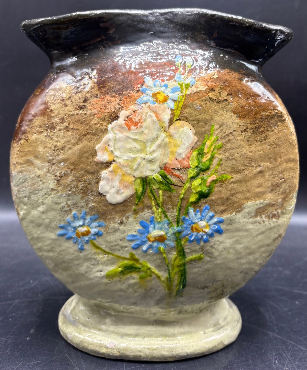 Late 19th-century French Painted Terracotta Vase -photo-3