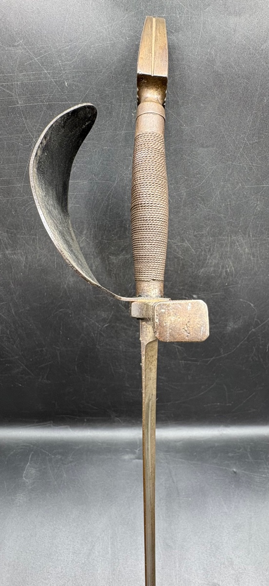 Late 19th-century Wrought-iron Dagger Signed "a. Spinnewyn Paris" -photo-1