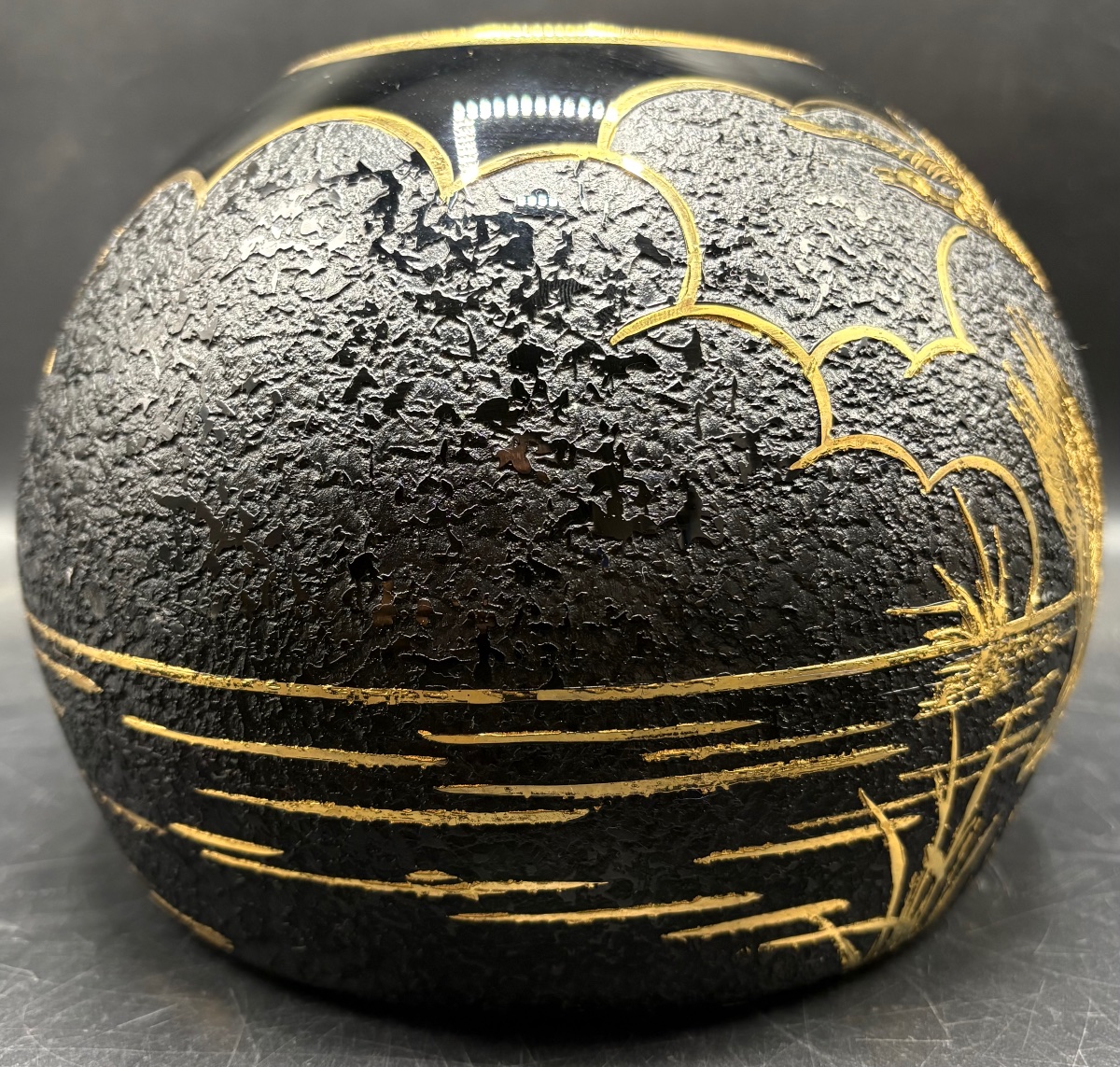 VASE BOULE EN VERRE SOUFFLÉ GRAVÉ À L’ACIDE ET DORÉ DES ANNÉES 1930 PAR SCHNEIDER -photo-2