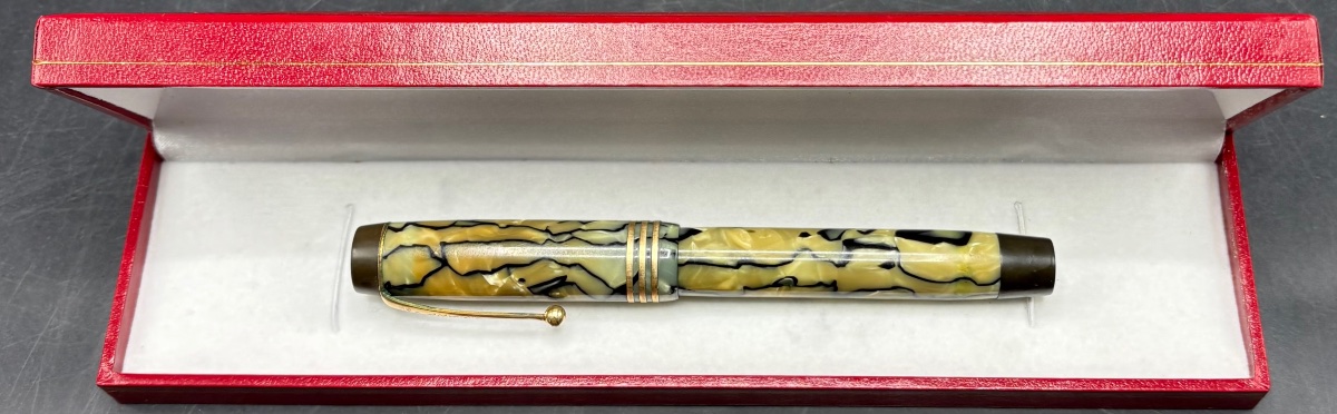 STYLO PLUME DES ANNÉES 1930 EN BAKÉLITE PLAQUÉ OR ET DIVERS PARKER-photo-4