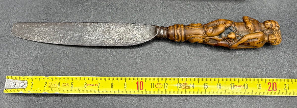 Carved Walnut Table Knife With Wrought Iron Handle, Circa 1670–80, Berry-photo-7