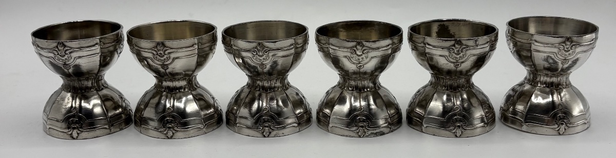 A Set Of Six Silver-plated Metal Egg Cups From The 1900s By The Silversmith Minerva-photo-3