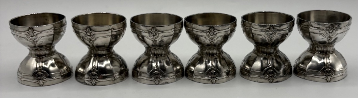 A Set Of Six Silver-plated Metal Egg Cups From The 1900s By The Silversmith Minerva-photo-4