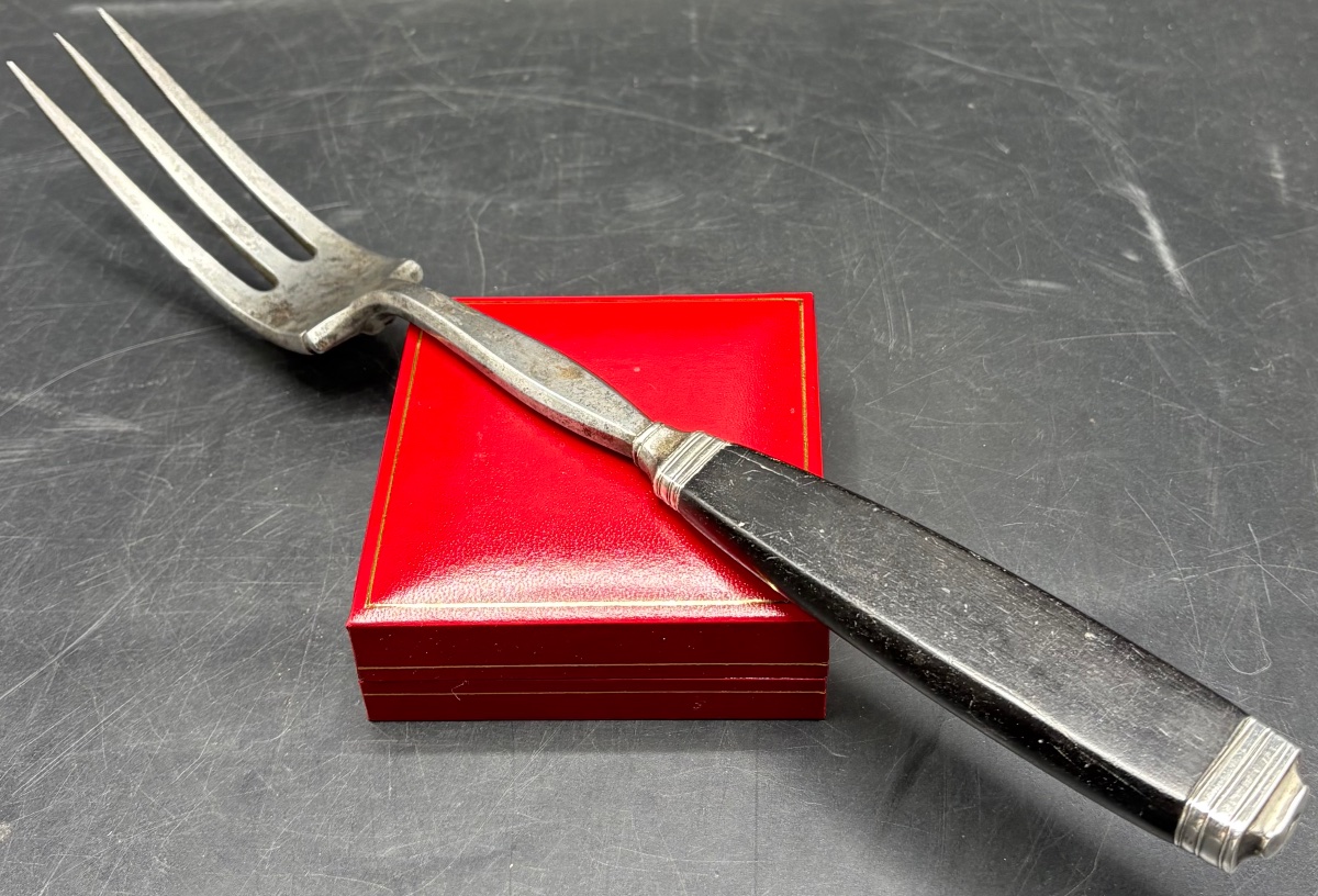 GRANDE FOURCHETTE À VIANDE EN ÉBÈNE FER FORGÉ ET ARGENT VERS 1830 FRANÇAISE-photo-4