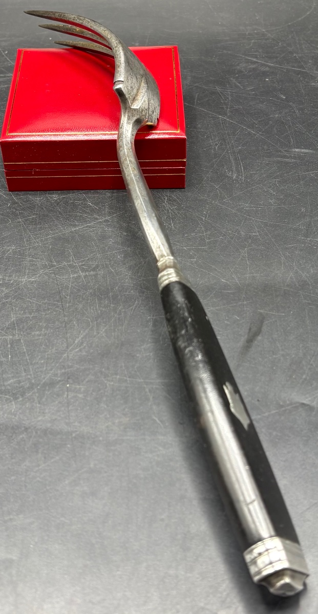 GRANDE FOURCHETTE À VIANDE EN ÉBÈNE FER FORGÉ ET ARGENT VERS 1830 FRANÇAISE-photo-1