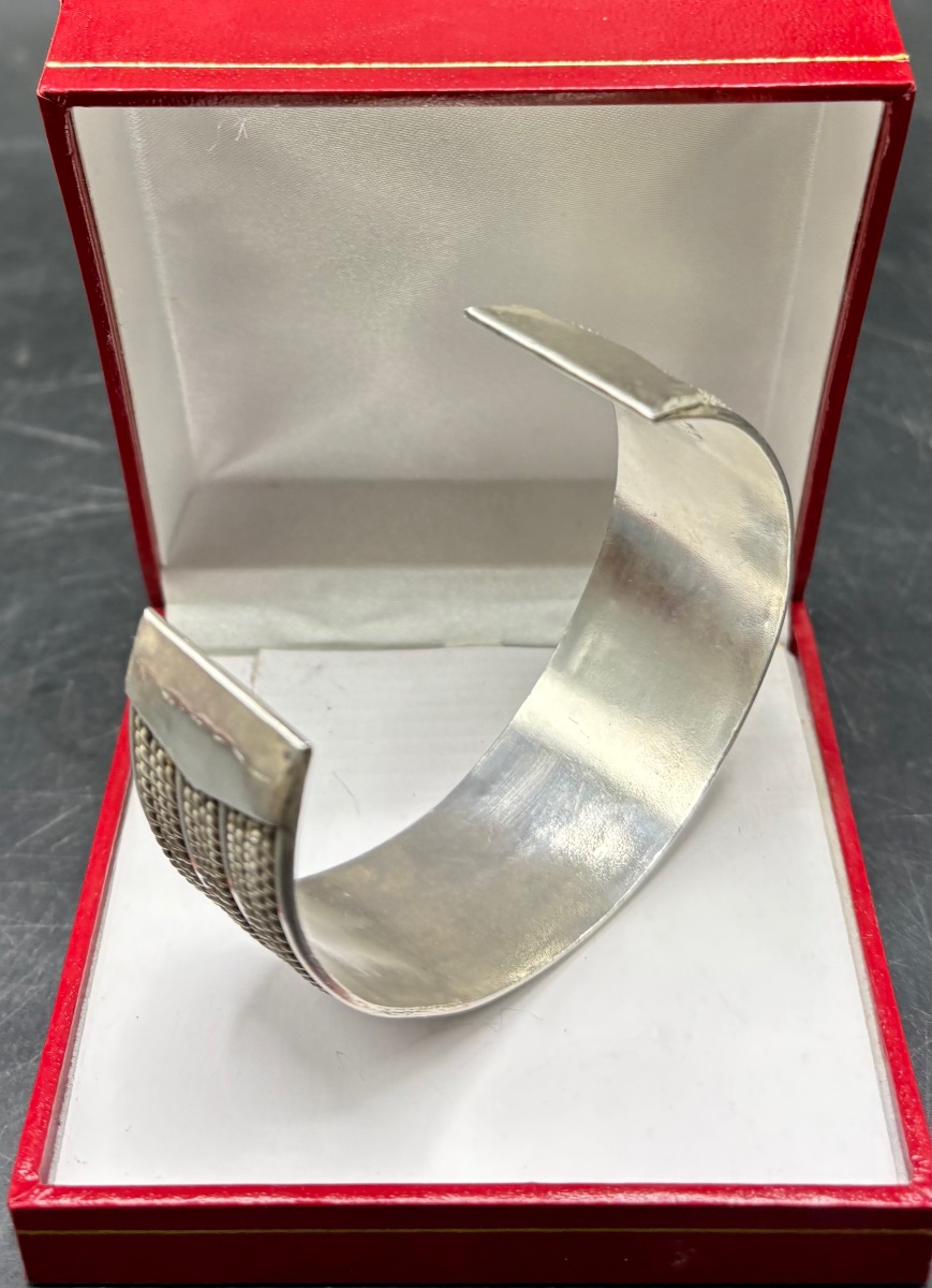 1950s Foreign Solid Silver 3/4-length Clasp Cuff Bracelet -photo-4
