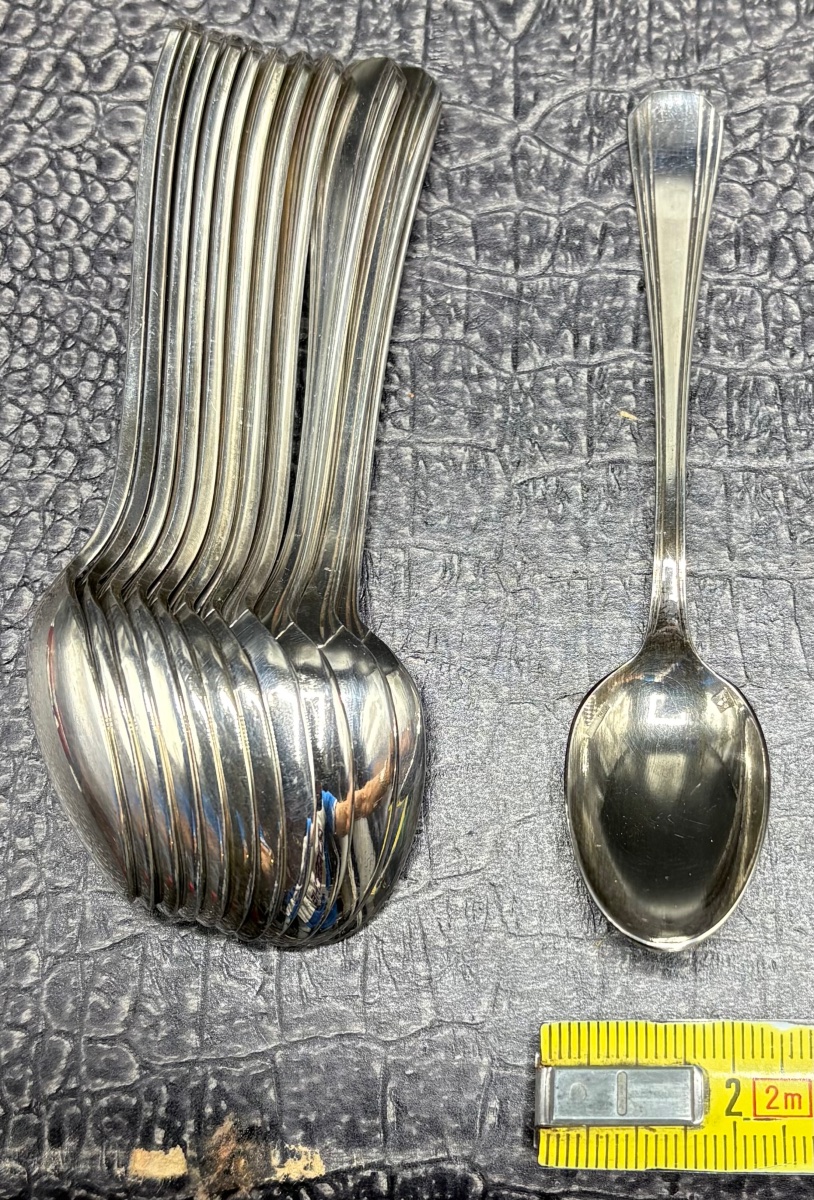  COFFRET DE DOUZE CUILLÈRES À MOKA VERS 1920 EN MÉTAL ARGENTÉ CHRISTOFLE MODÈLE PALME-photo-2