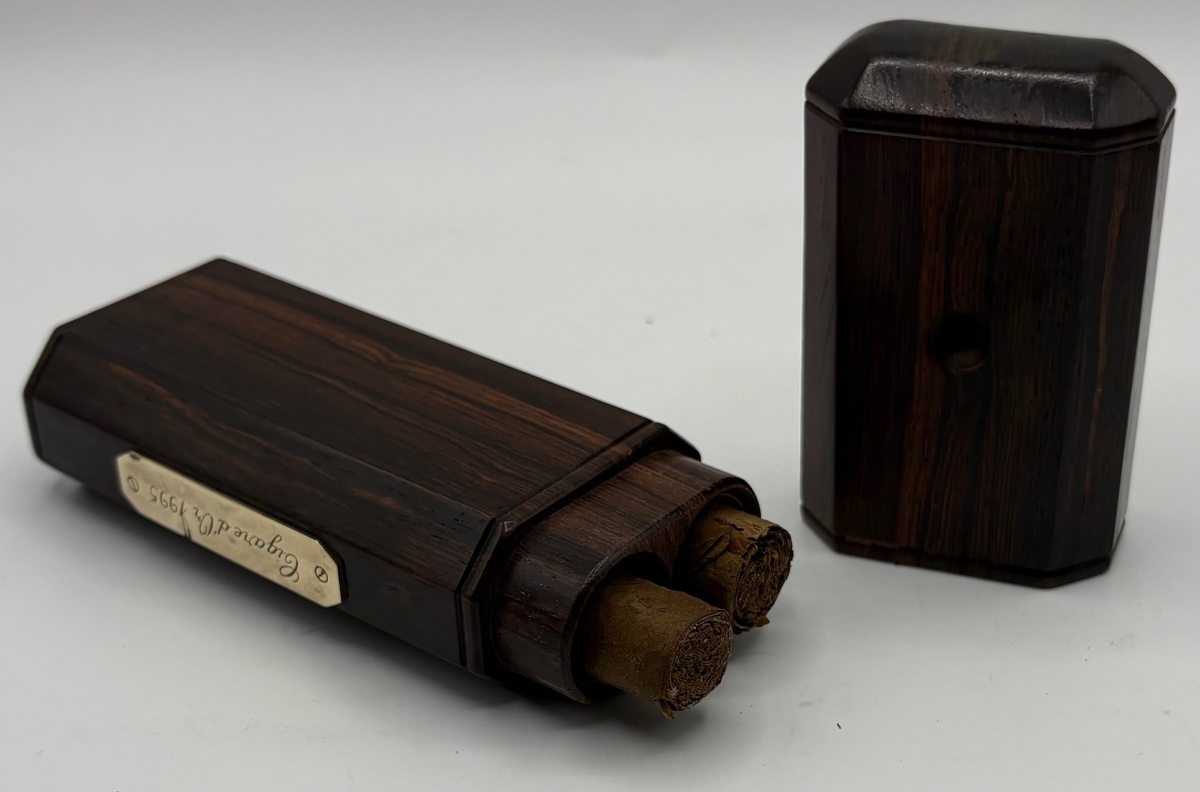 COFFRET EN PALISSANDRE “ CIGARE D’OR 1995 “ HAVANA-photo-1