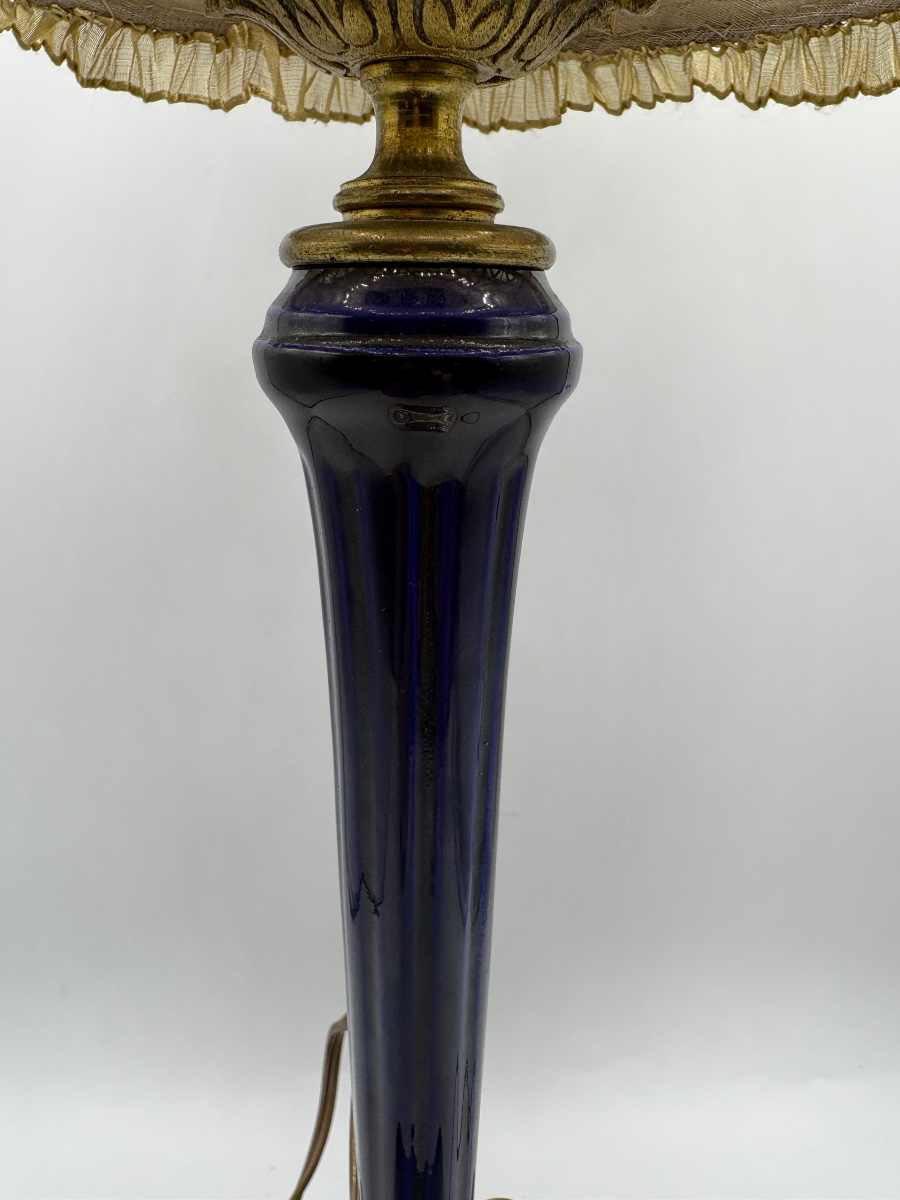 LAMPE D’APPOINT EN BRONZE PORCELAINE LAITON ET DIVERS DES ANNÉES 1920 FRANÇAISE-photo-7