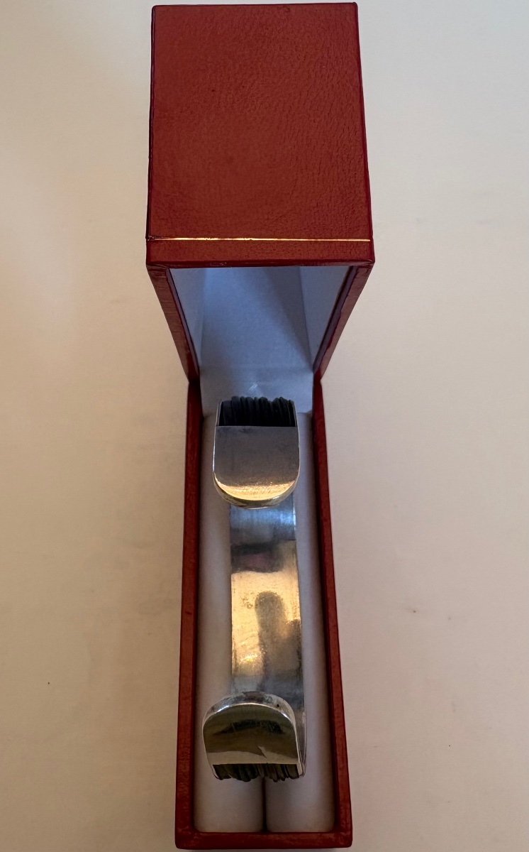 3/4-length Solid Silver And Bakelite Bracelet From The 1950s, European -photo-3