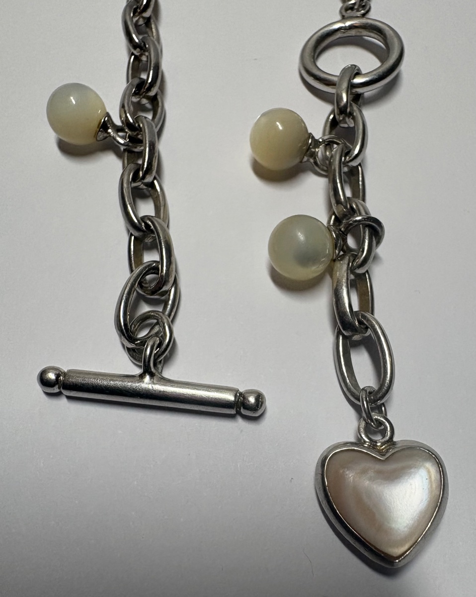 COLLIER PENDENTIF EN ARGENT MASSIF ET NACRE DES ANNÉES 1970 EUROPÉEN -photo-1