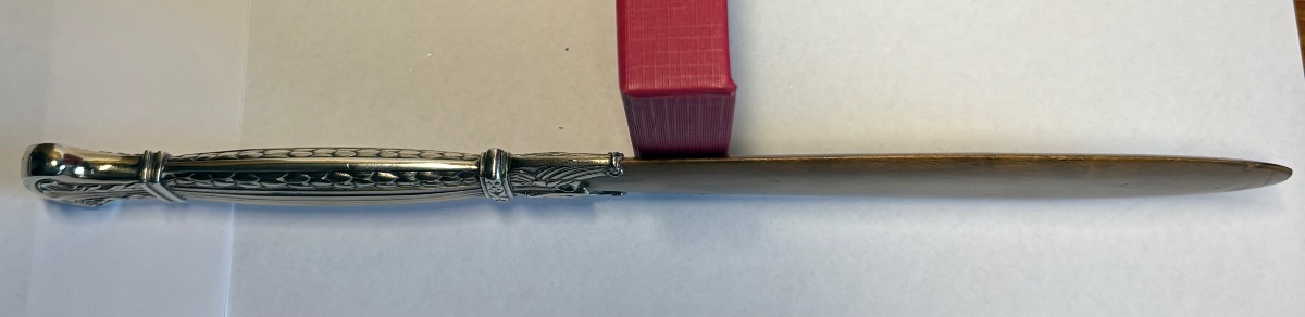 COUPE PAPIER EN ARGENT MASSIF VERMEIL ET LOUPE DE TUYAS FRANÇAIS DE LA FIN DU XIXÈME -photo-1