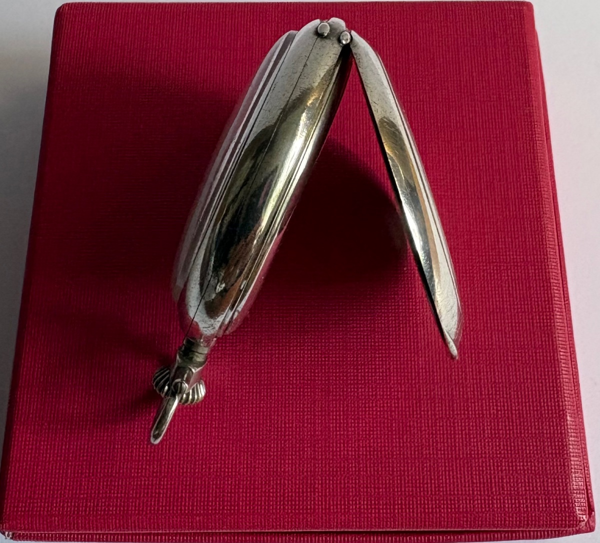 Solid Silver Pocket Watch And Other Items From The 1930s By Mounier Tardy-photo-3
