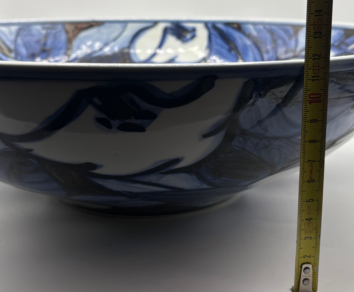 A Very Large, Hand-painted Enameled Porcelain Salad Bowl From The 1930s, Japanese -photo-5