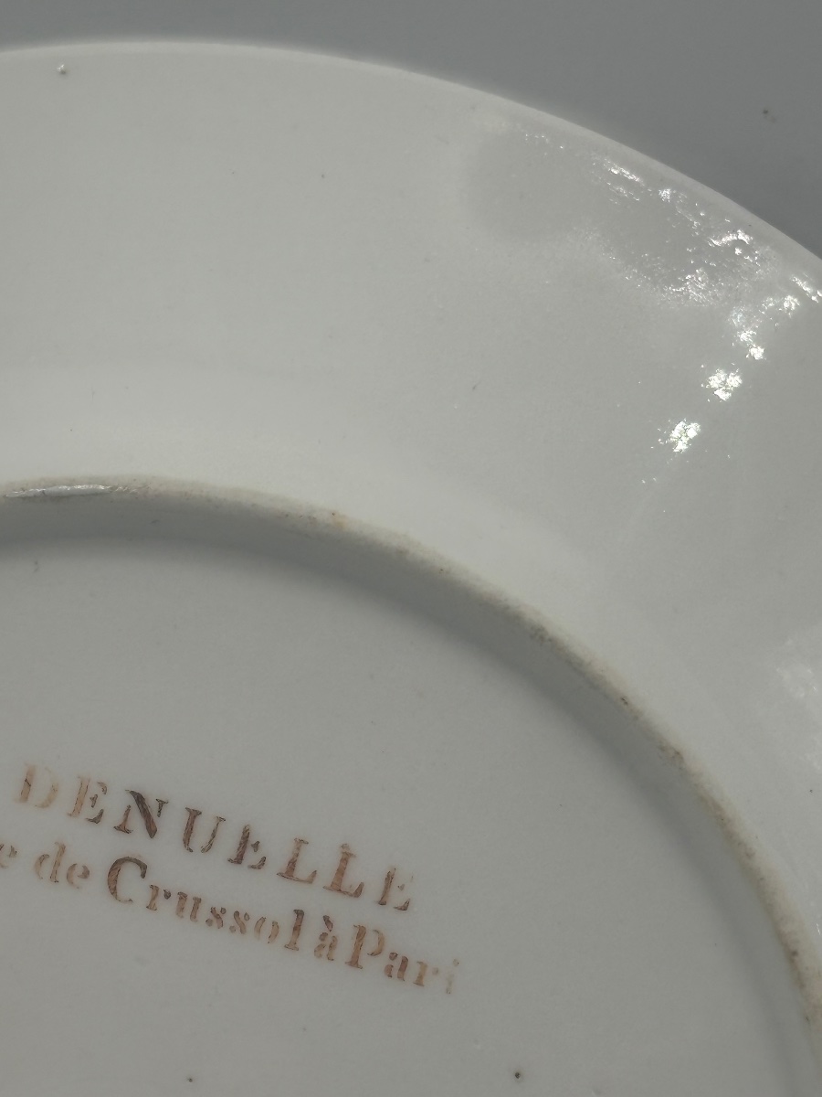 ASSIETTES EN PORCELAINE ÉMAILLÉE PEINTES VERS 1830/40 PAR DENUELLE -photo-1