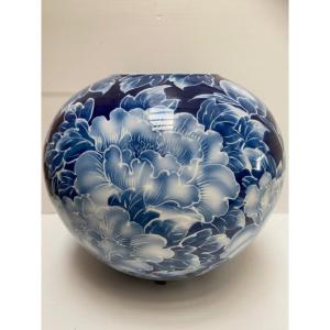 Vase Boule En Porcelaine Japonaise  Des années 1930