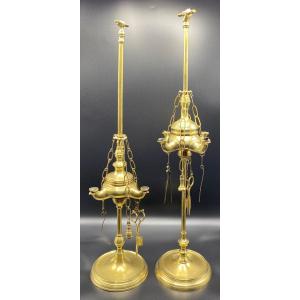 Deux Lampes à L’huile En Bronze Poli Fin XVIIème Des Pays Bas
