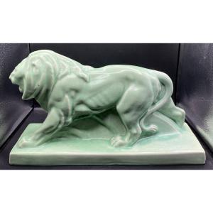 Lion In Cracked Ceramic From The 1930s 