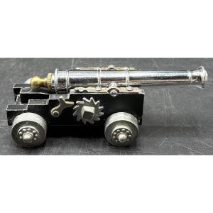CANON MINIATURE DES ANNÉES 1960 ITALIEN