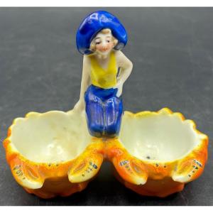 SALIÈRE BAIGNEUSE EN PORCELAINE ÉMAILLÉE PEINTE DES ANNÉES 1900 ALLEMANDE 