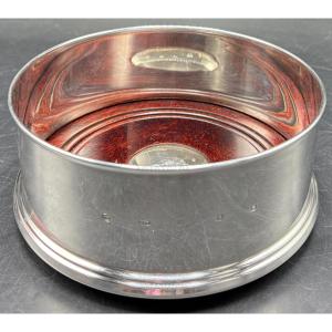 UN DESSOUS DE CARAFE OU DE BOUTEILLE EN ARGENT MASSIF ET ACAJOU DES ANNÉES 2000 ANGLAIS 