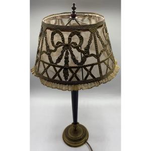 LAMPE D’APPOINT EN BRONZE PORCELAINE LAITON ET DIVERS DES ANNÉES 1920 FRANÇAISE