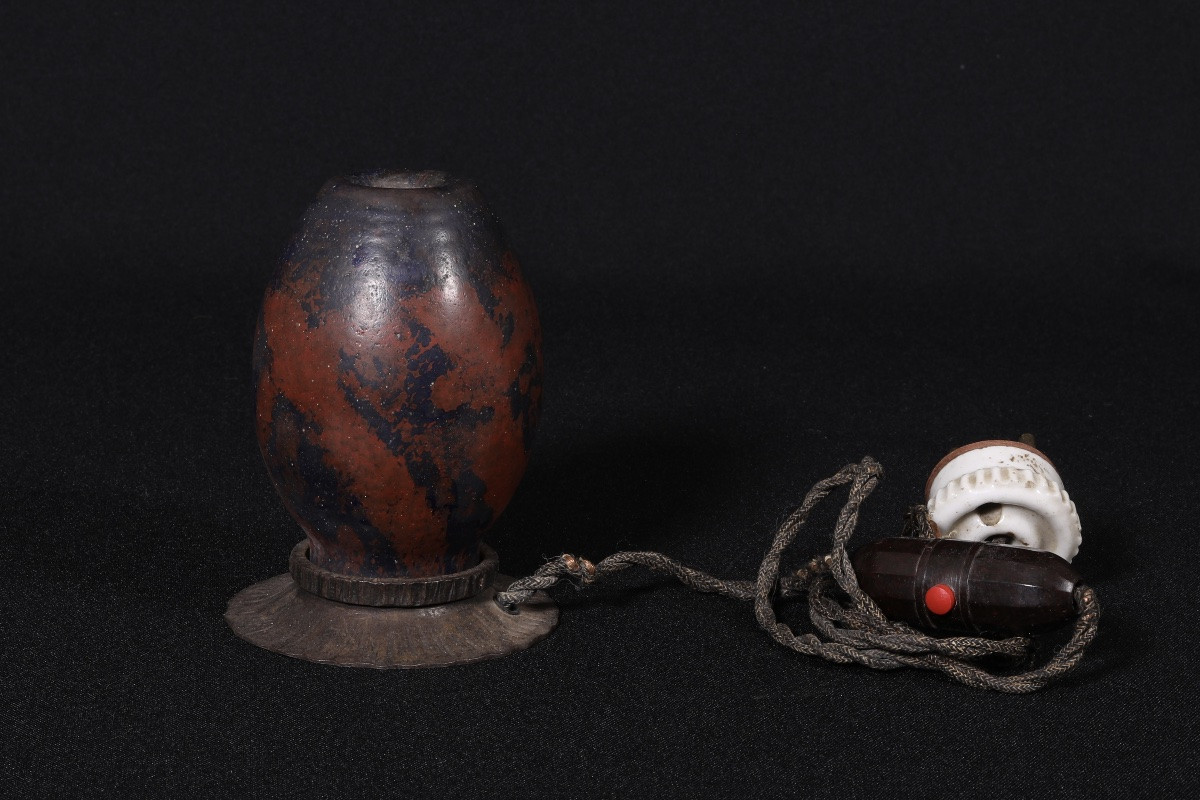 Veilleuse brule-parfum de forme ovoïde en verre marbré -photo-4