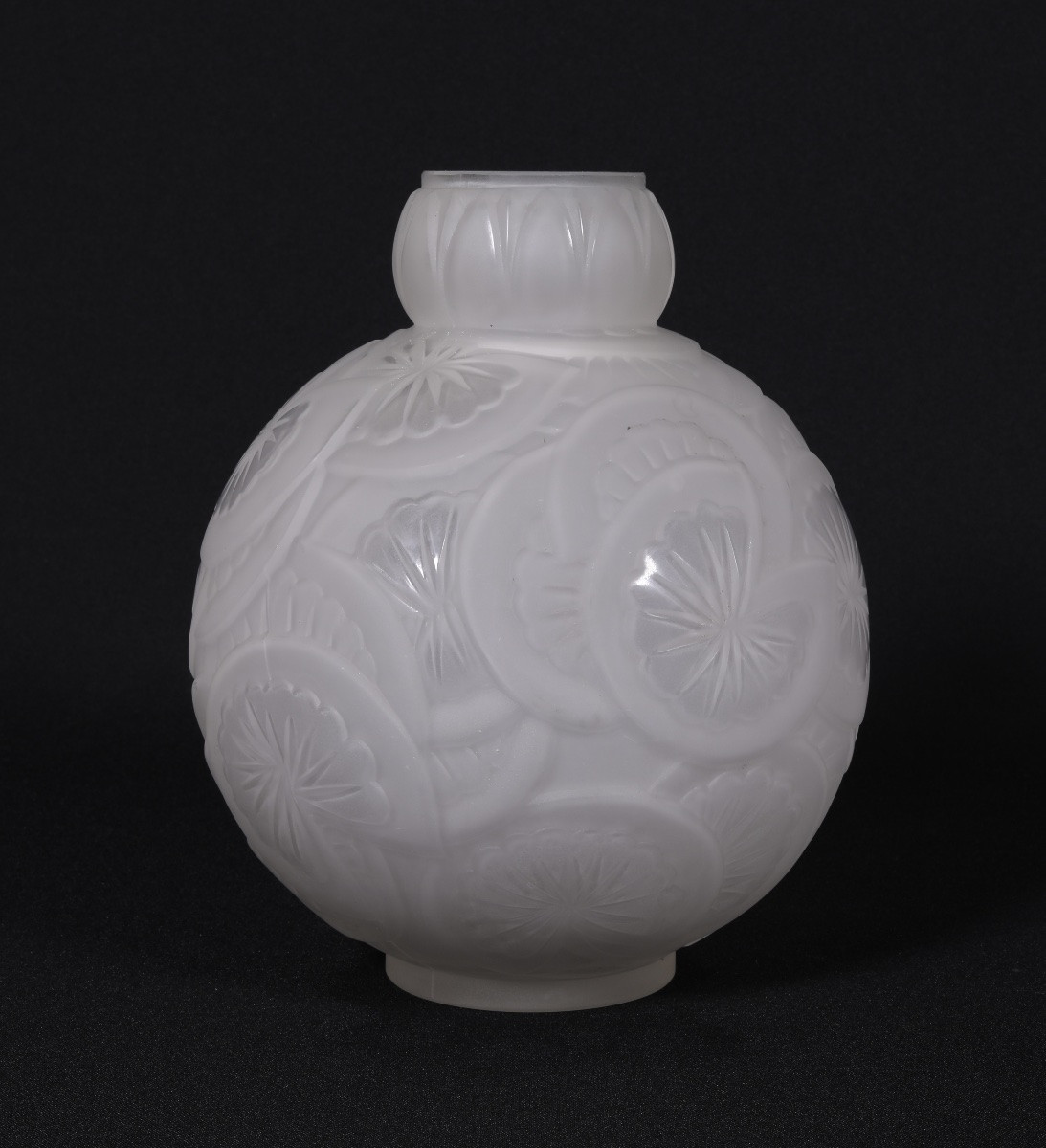 Etling Art Deco Vase, Circa 1930-photo-2