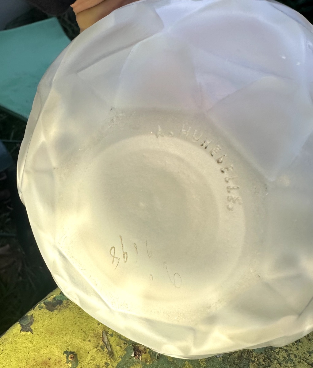 André Hunebelle - Art Deco Opalescent Glass Vase -photo-1