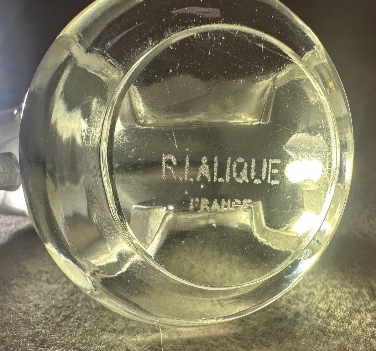 Presse-papier René Lalique -  Toby Eléphant en verre blanc-photo-2