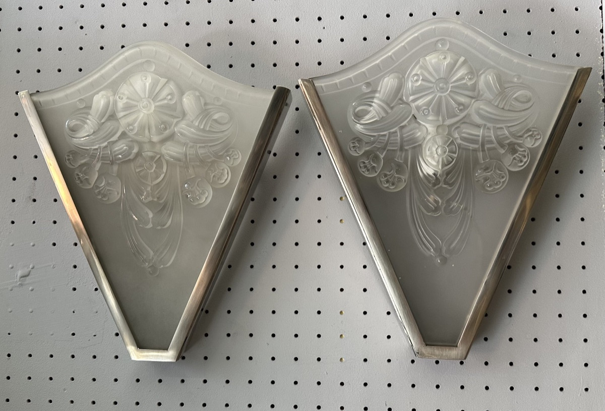 Paire d’appliques Art Déco en verre moulé et bronze-photo-4