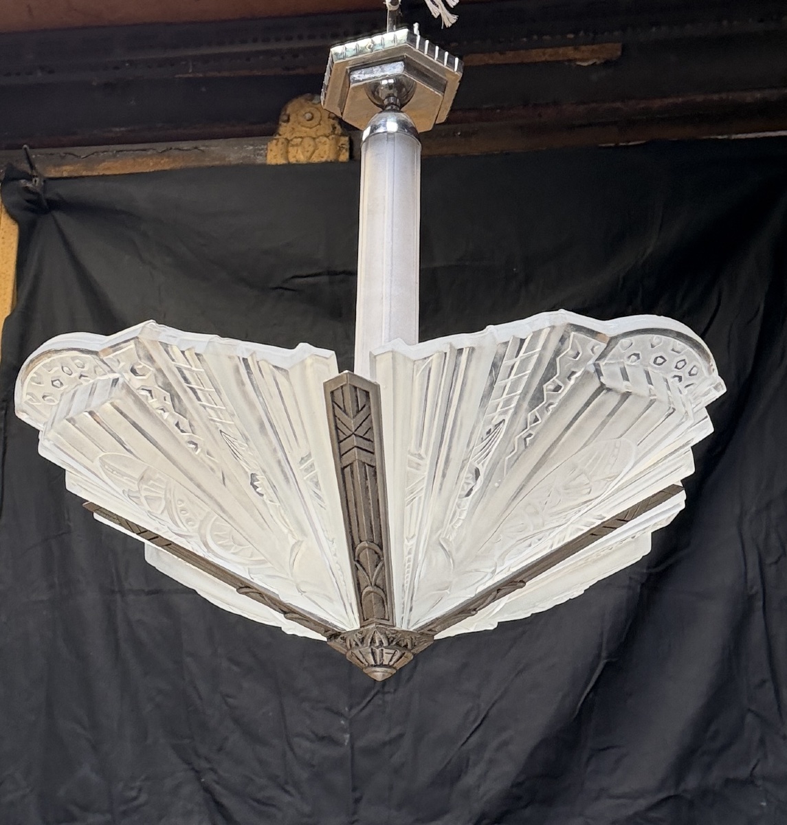 Art Deco Frontisi Chandelier In Cast Glass And Bronze