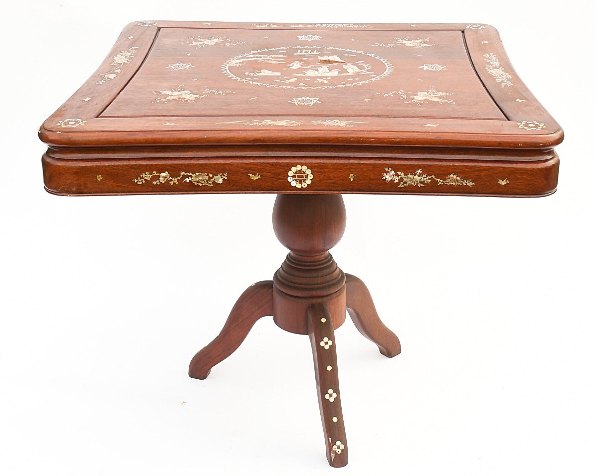 Tripod Pedestal Table With Mother Of Pearl Marquetry Decor