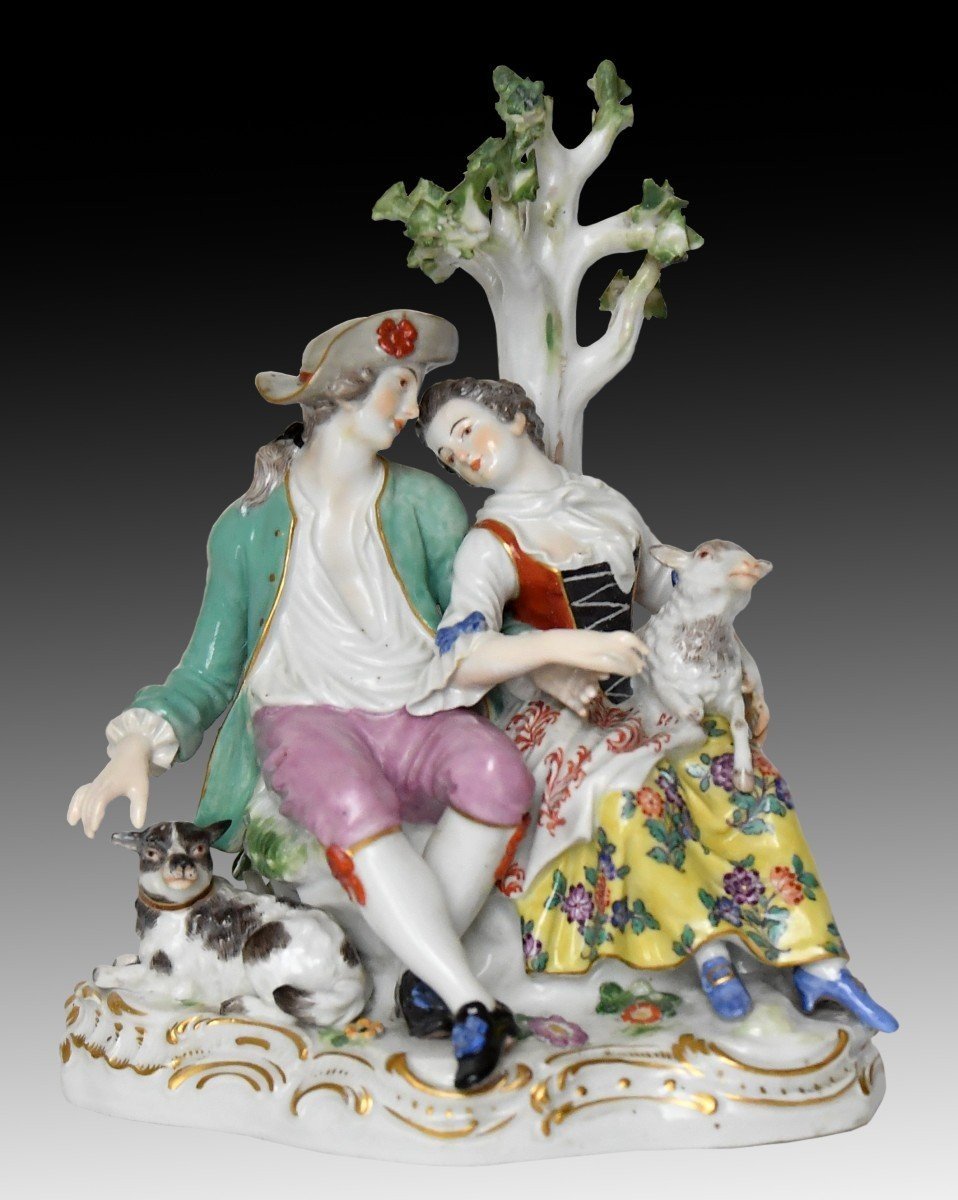Meissen Porcelain Group Loving Couple, Model D19 