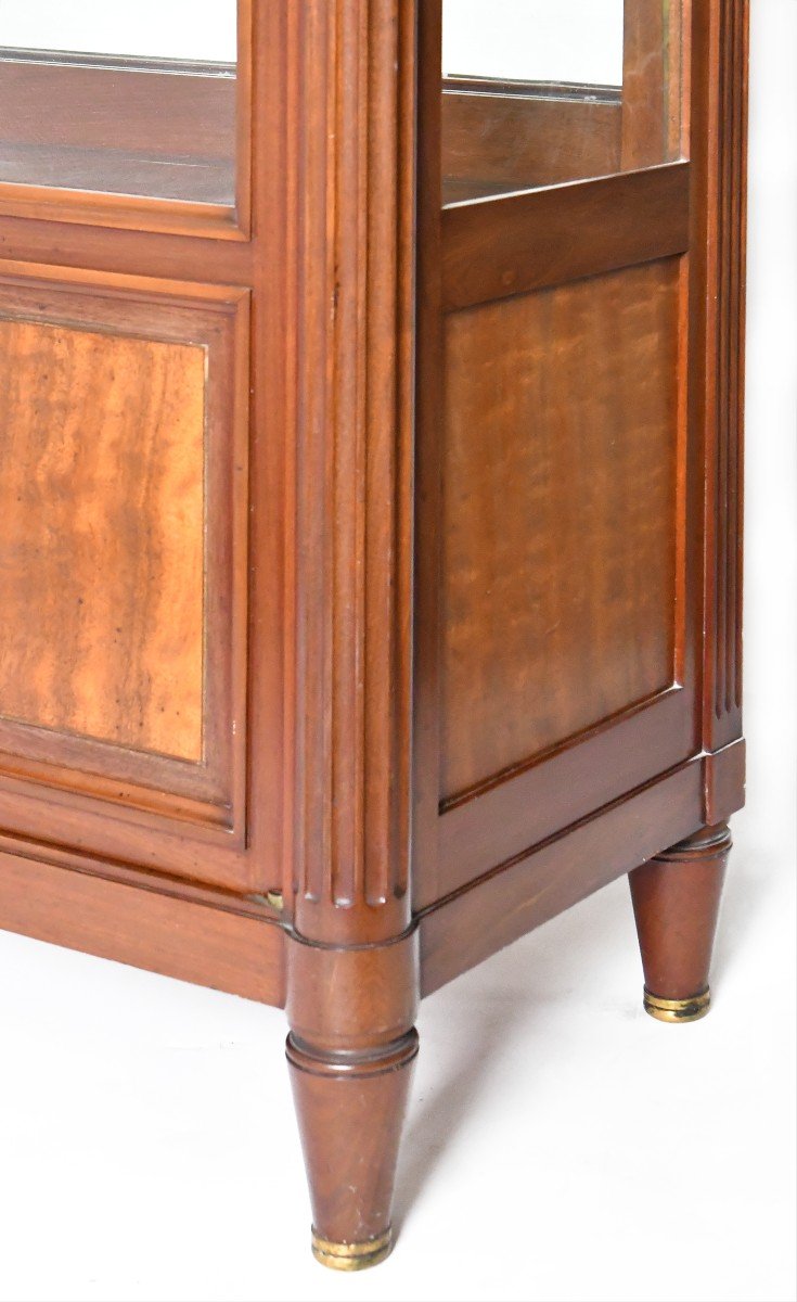 Louis XVI Style Display Cabinet -photo-3