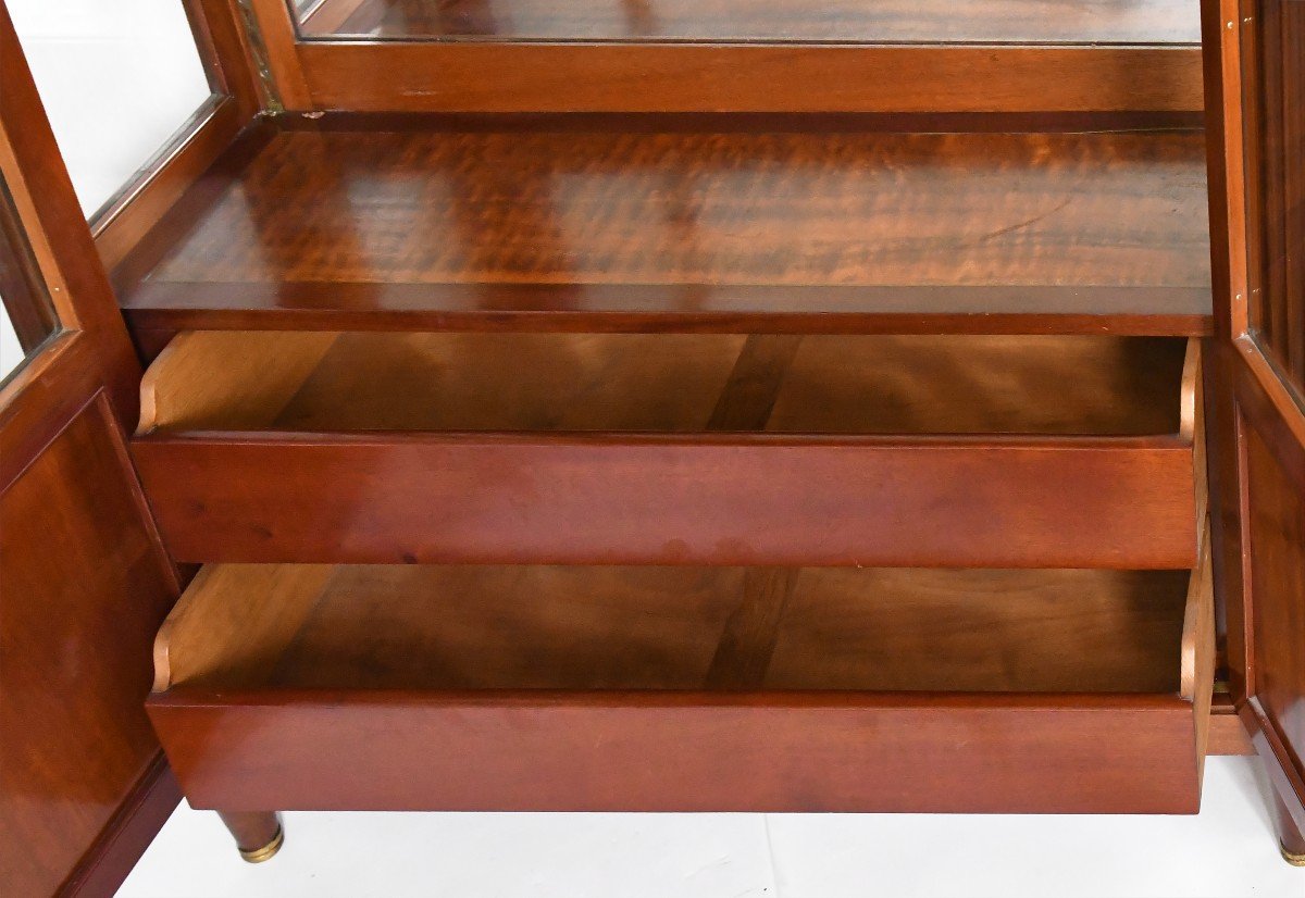 Louis XVI Style Display Cabinet -photo-4